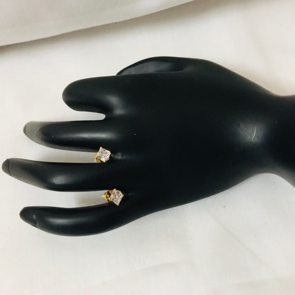 1 Cttw Princess Cut / 5⭐️ Rated Square - Picture 3 of 8